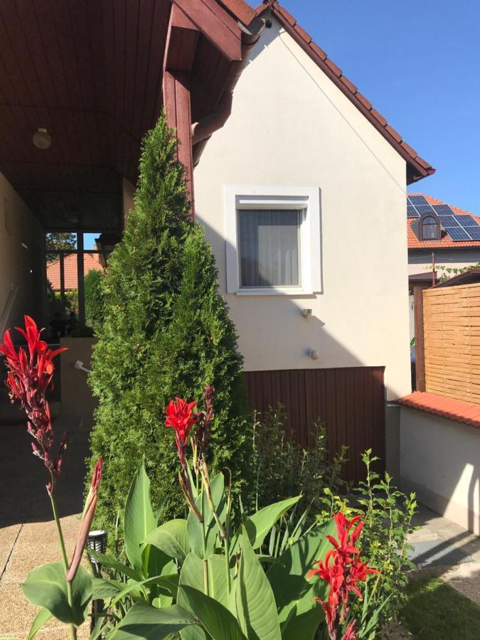 Apartman Tinasol Mosonmagyaróvár Buitenkant foto