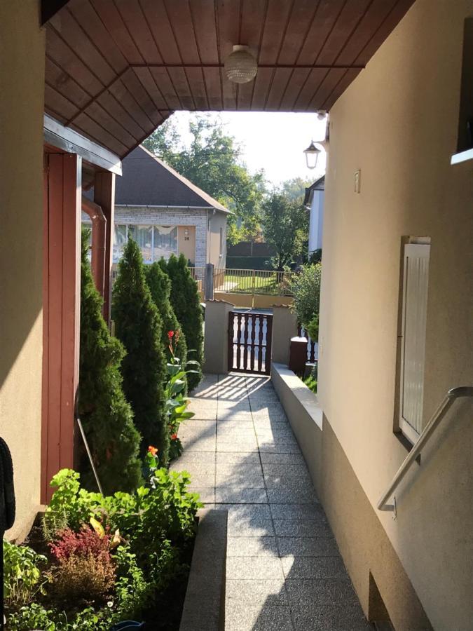 Apartman Tinasol Mosonmagyaróvár Buitenkant foto