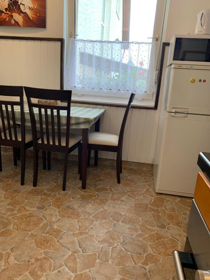 Apartman Tinasol Mosonmagyaróvár Buitenkant foto